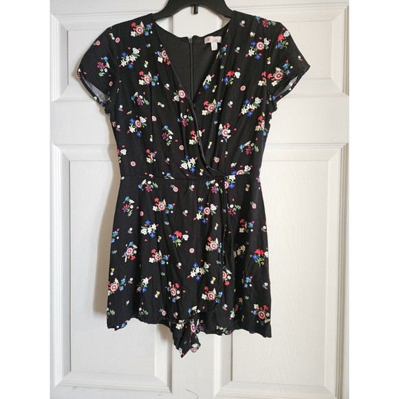 Marvel Her Universe Captain America Black Romper Women's Size M One-Piece Medium - Picture 3 of 5